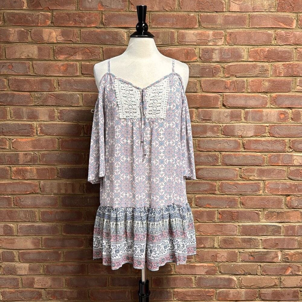 As U Wish Women’s Multi Cold Shoulder Dress Size Large NEW - Picture 2 of 8